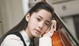 娱乐吃瓜酱娜娜摆摊,娱乐吃瓜酱的市井生活