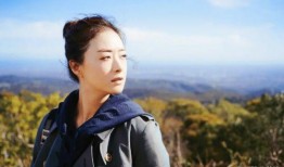 娱乐吃瓜配音演员是谁,幕后声音背后的故事