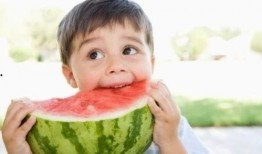 痛经音乐娱乐吃瓜酱,缓解疼痛的趣味疗法