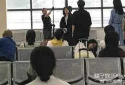 娱乐吃瓜拍戏片段,揭秘明星吃瓜拍戏幕后趣事