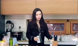 吃瓜娱乐主持人名单,那些热衷于吃瓜的主持人风云录