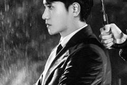 彭冠英蔡文静娱乐吃瓜,甜蜜互动引网友热议